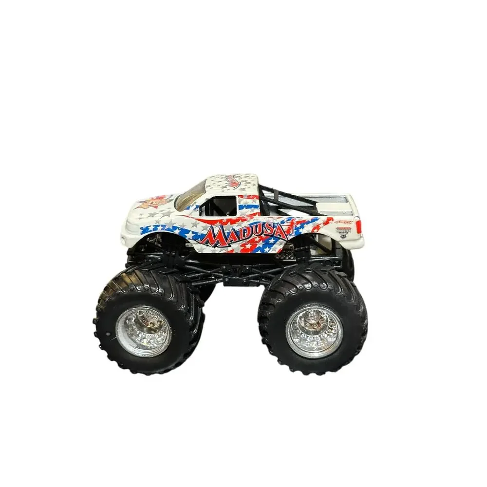 Hot Wheels Monster Jam Madusa 2 Time Champion Truck